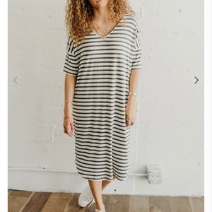 Carly Jean Los Angeles CJ’s Favorite MIDI Dress, charcoal and ivory